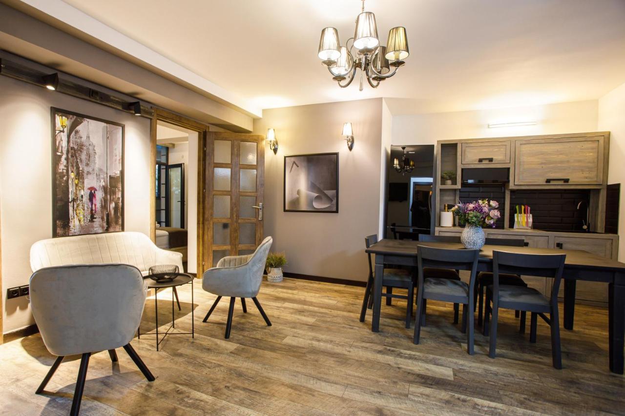 The Phoenix Boutique Hotel Yerevan Bagian luar foto